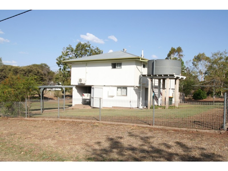4 Star Street, Springsure QLD 4722
