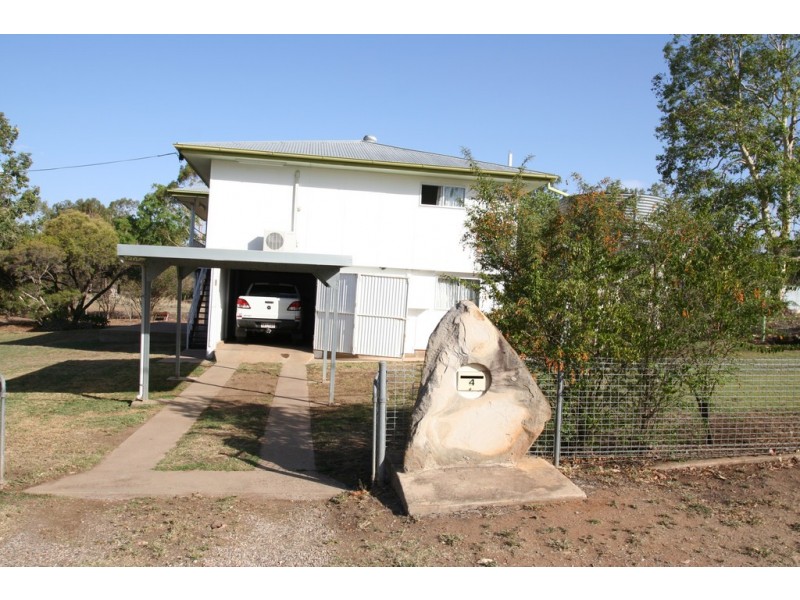 4 Star Street, Springsure QLD 4722