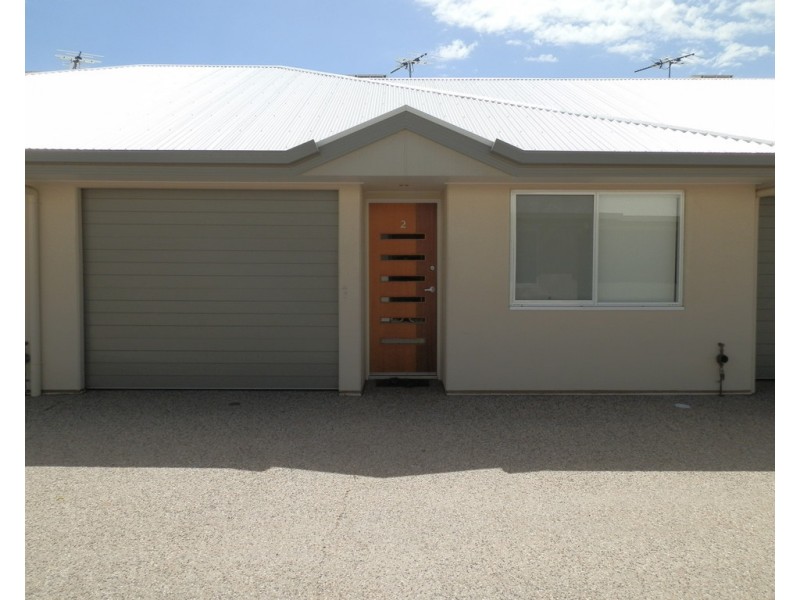 2/53 Retro Street, Emerald QLD 4720