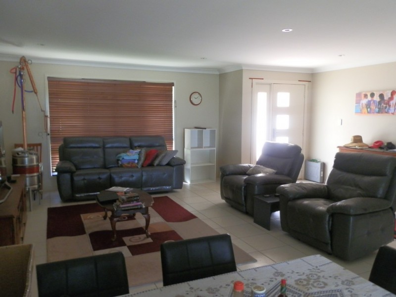 50 Wright Street, Emerald QLD 4720