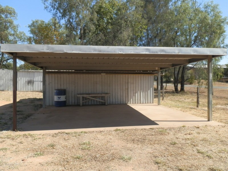 43 Tourmaline Road, Emerald QLD 4720