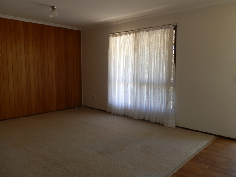 43 Tourmaline Road, Emerald QLD 4720