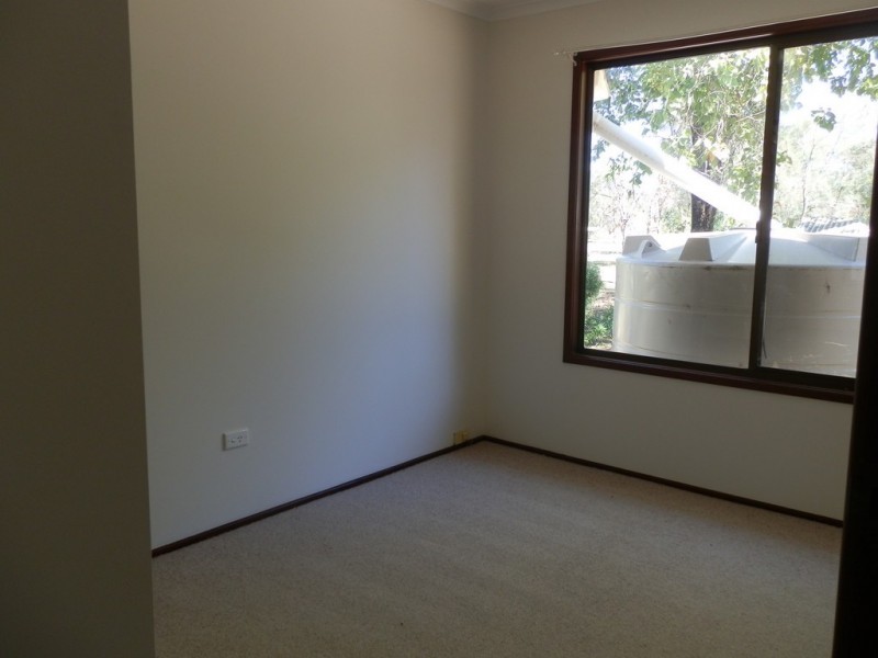 43 Tourmaline Road, Emerald QLD 4720