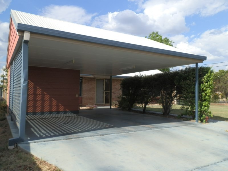 235 Borilla Street, Emerald QLD 4720