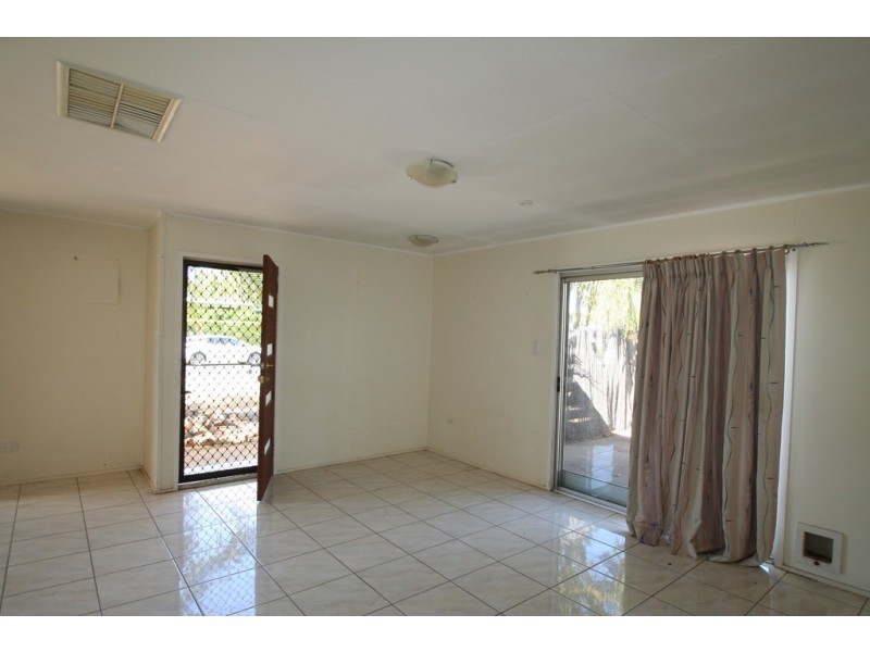15 Sapphire Avenue, Emerald QLD 4720