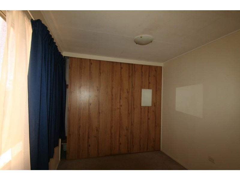 15 Sapphire Avenue, Emerald QLD 4720