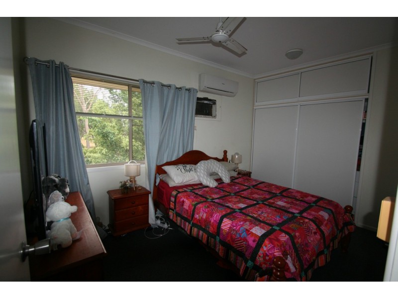 12 LEWIS PLACE, Emerald QLD 4720