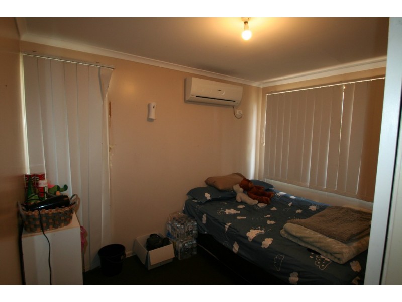 105 Harris Street, Emerald QLD 4720