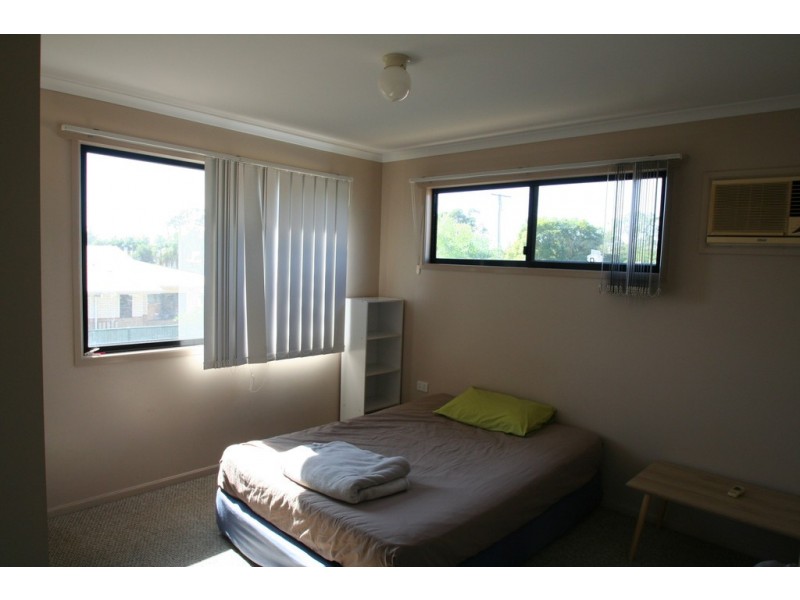 105 Harris Street, Emerald QLD 4720