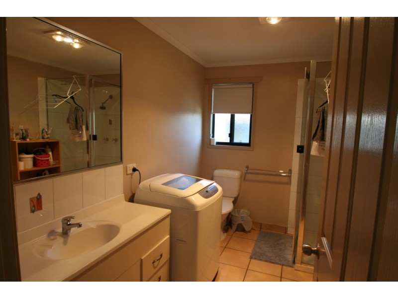 105 Harris Street, Emerald QLD 4720