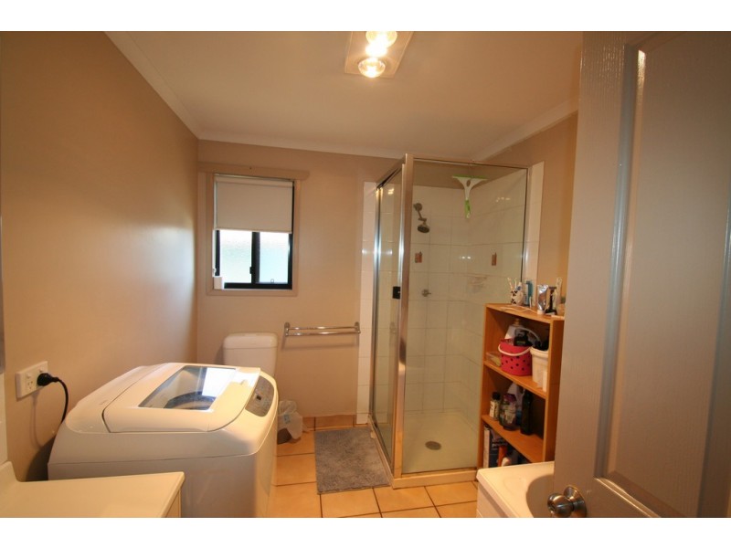 105 Harris Street, Emerald QLD 4720