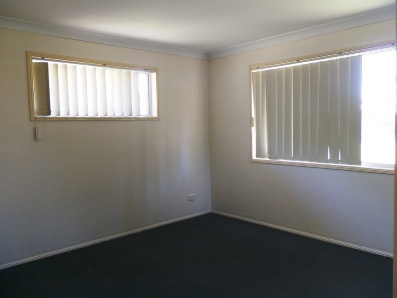 42 Bonython Drive, Emerald QLD 4720