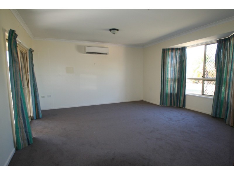 5 Kurrajong Close, Emerald QLD 4720