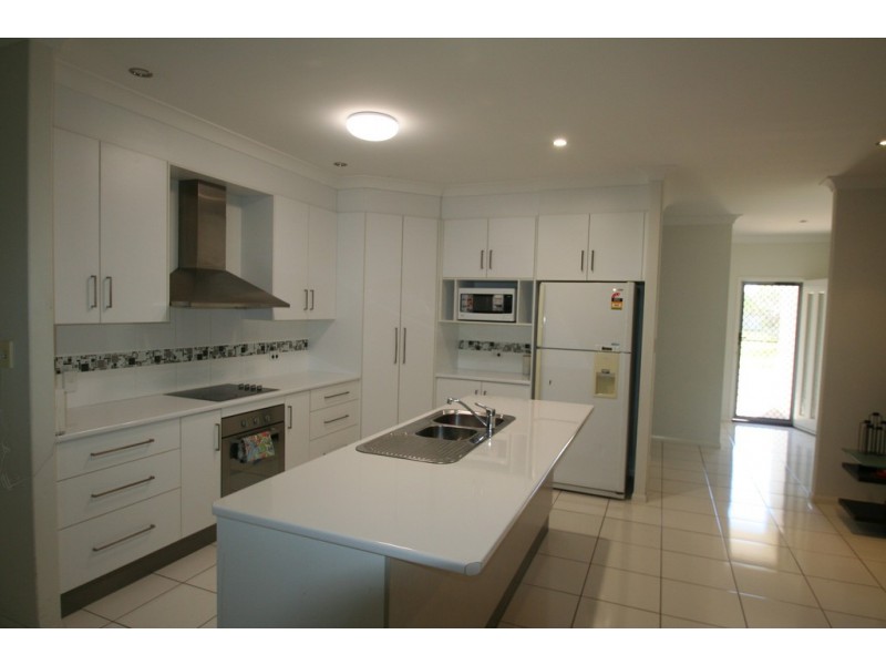 1/3 Stephan Street, Emerald QLD 4720