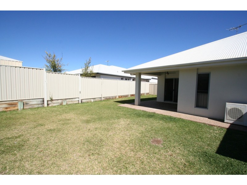 1/3 Stephan Street, Emerald QLD 4720