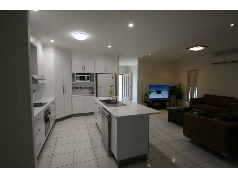 1/3 Stephan Street, Emerald QLD 4720