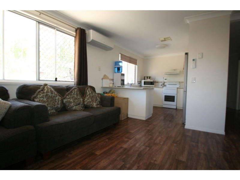 9/24 Riverview Street, Emerald QLD 4720