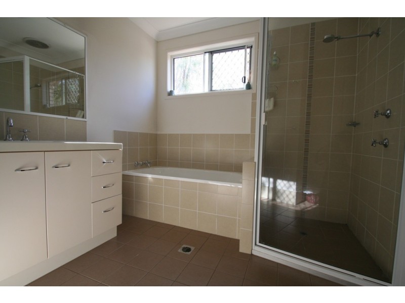 9/24 Riverview Street, Emerald QLD 4720