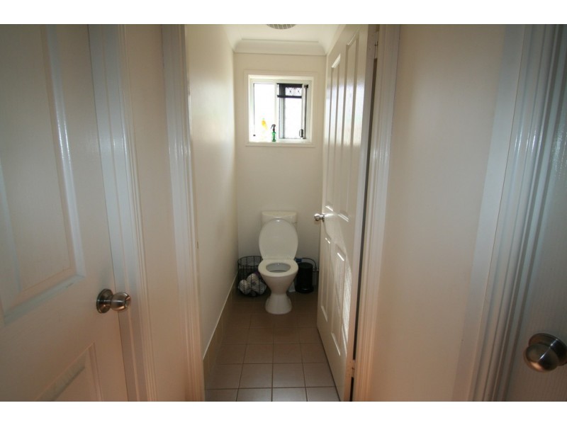 9/24 Riverview Street, Emerald QLD 4720