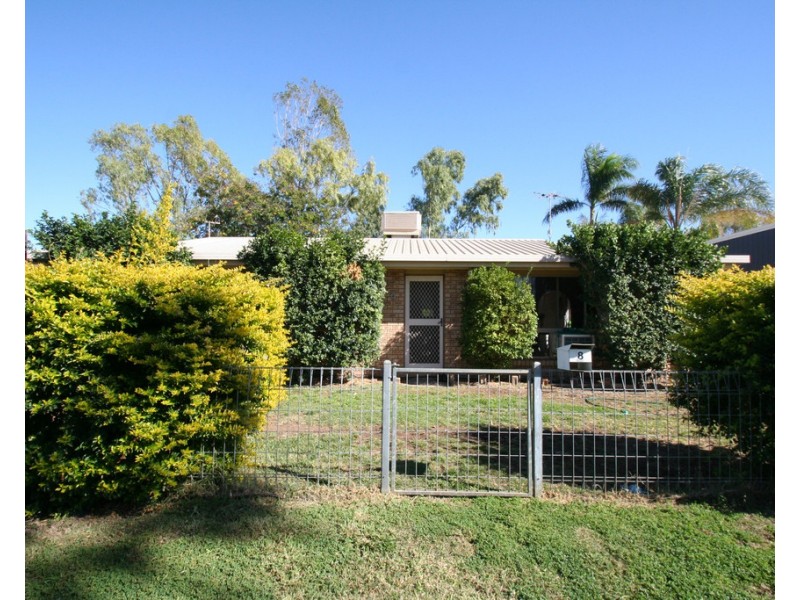 8 Wilby Place, Emerald QLD 4720
