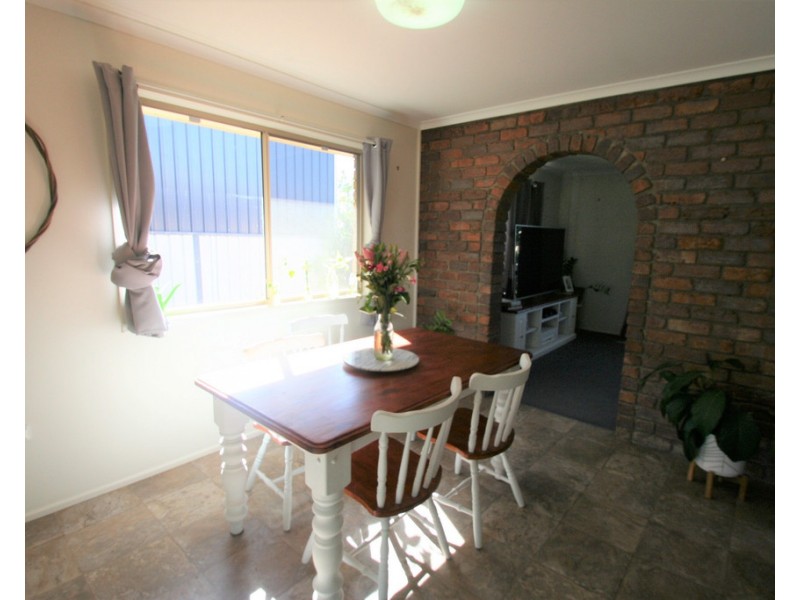 8 Wilby Place, Emerald QLD 4720