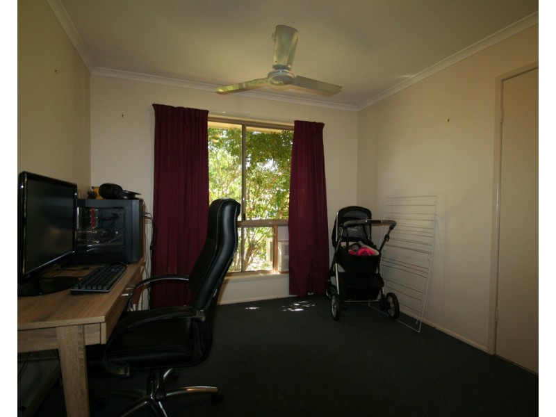 8 Wilby Place, Emerald QLD 4720