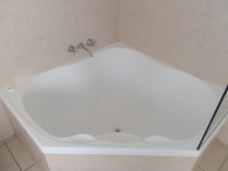 6/68 Moody Street, Emerald QLD 4720