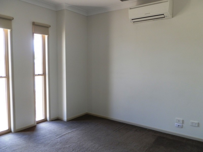 26B Brokenwood Street, Emerald QLD 4720