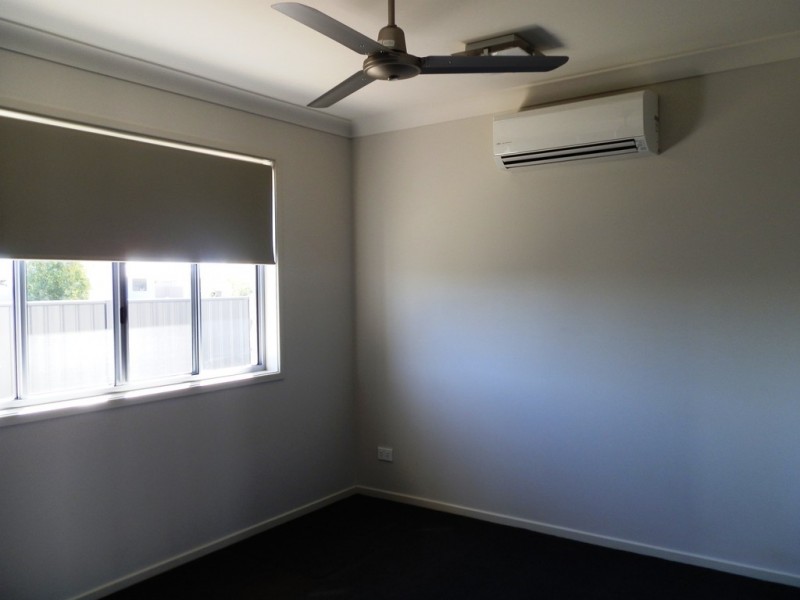 2 Singleton Court, Emerald QLD 4720