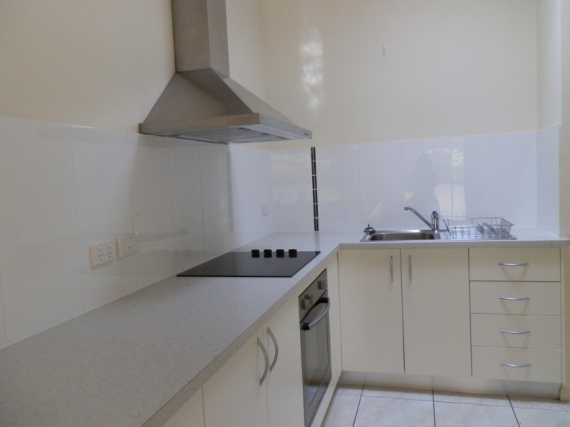 2/2 Expeller Court, Emerald QLD 4720