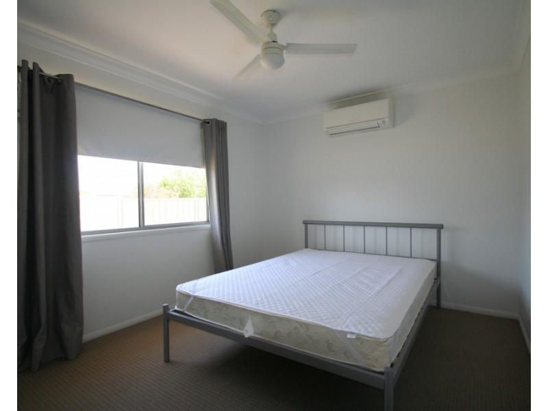 15 Charlton Street, Emerald QLD 4720