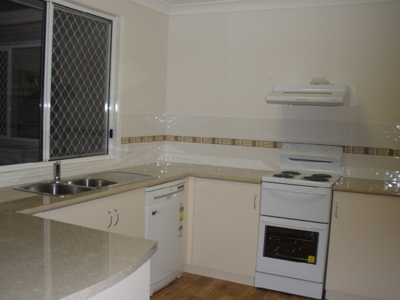 9/24 Riverview Street, Emerald QLD 4720