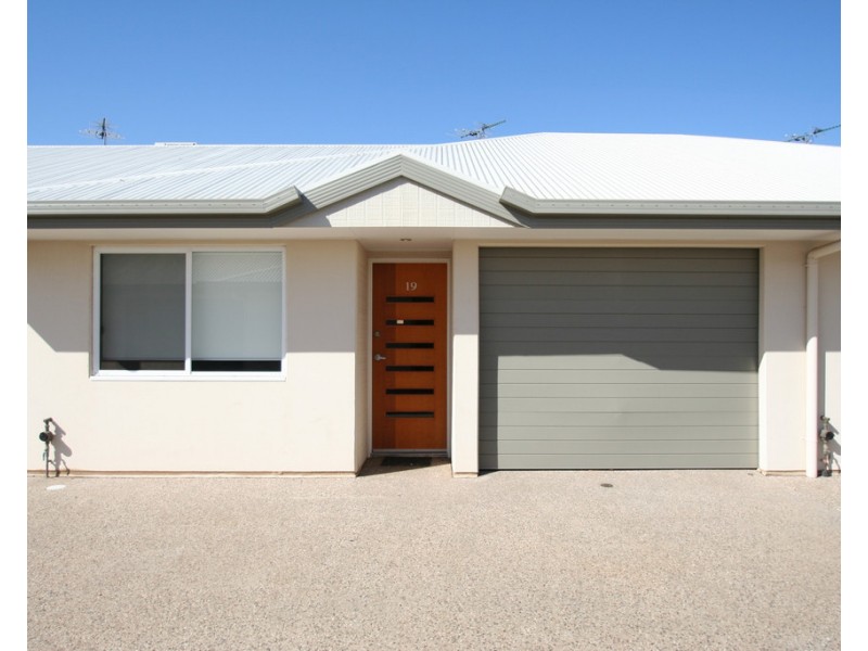 19/53 Retro Street, Emerald QLD 4720