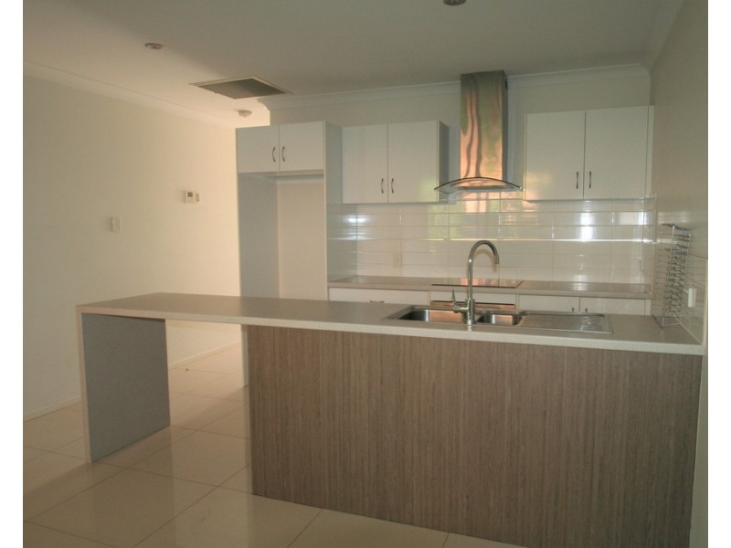 19/53 Retro Street, Emerald QLD 4720