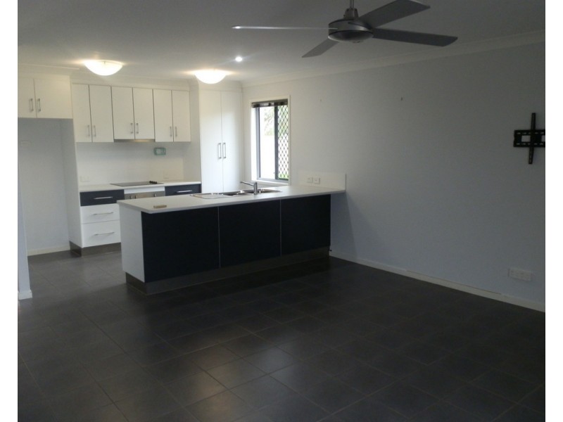 4/21 Moriarty Street, Emerald QLD 4720