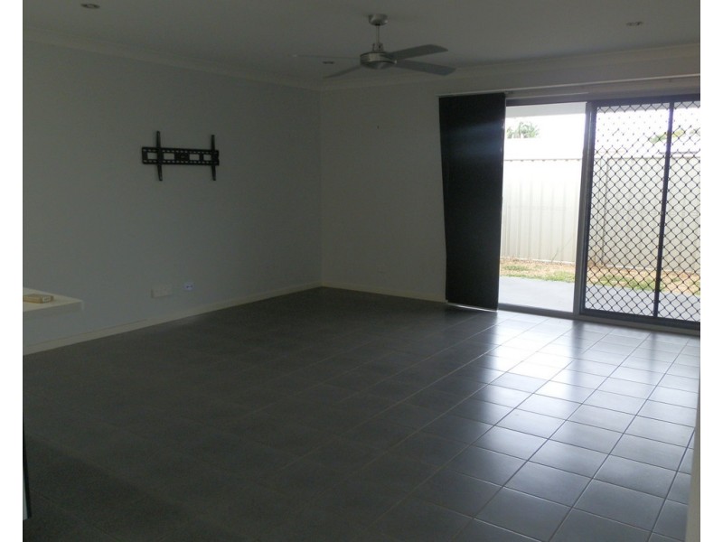 4/21 Moriarty Street, Emerald QLD 4720