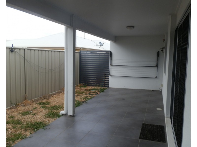 4/21 Moriarty Street, Emerald QLD 4720