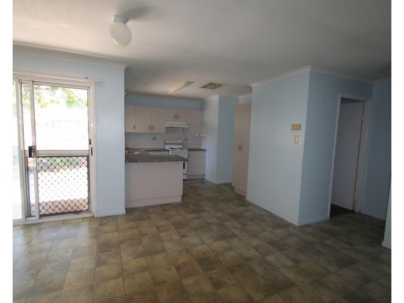 78 Braeside Road, Emerald QLD 4720