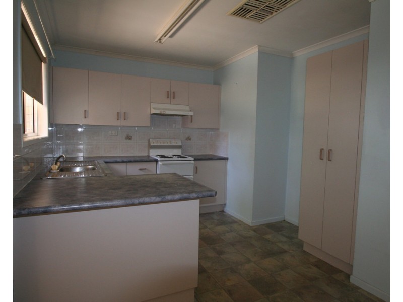 78 Braeside Road, Emerald QLD 4720