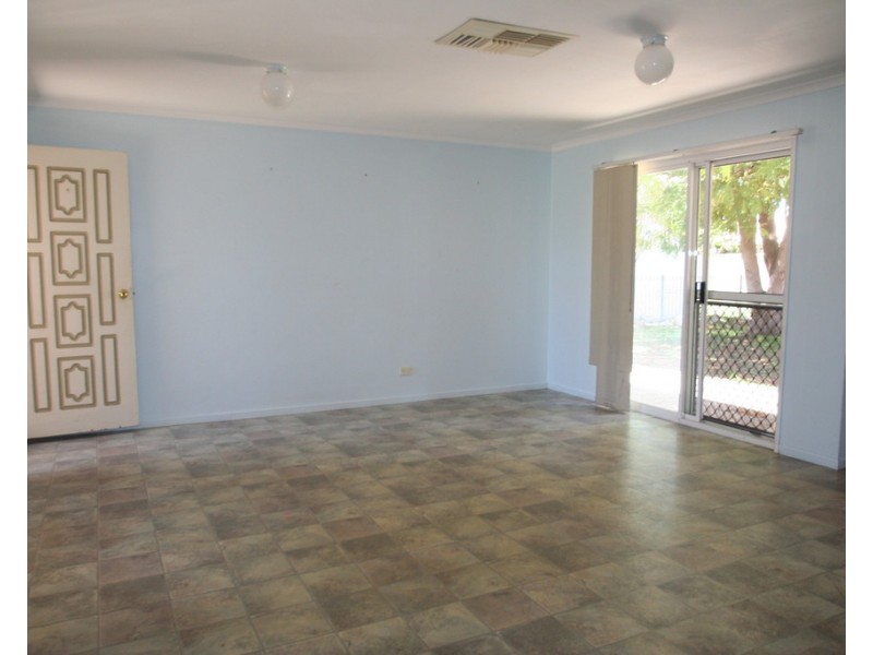 78 Braeside Road, Emerald QLD 4720