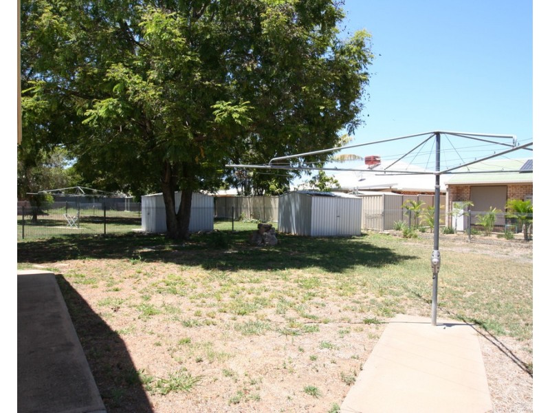 78 Braeside Road, Emerald QLD 4720