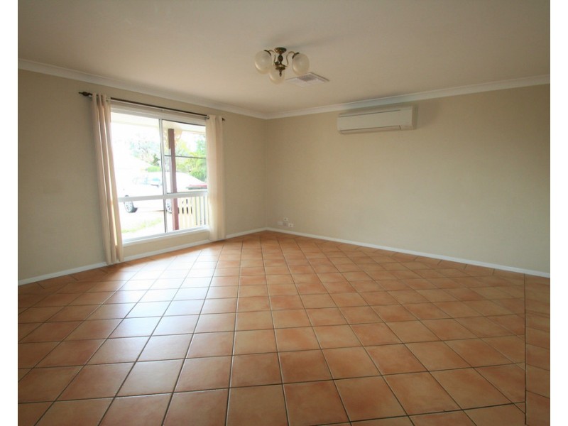 76 Crinum Crescent, Emerald QLD 4720