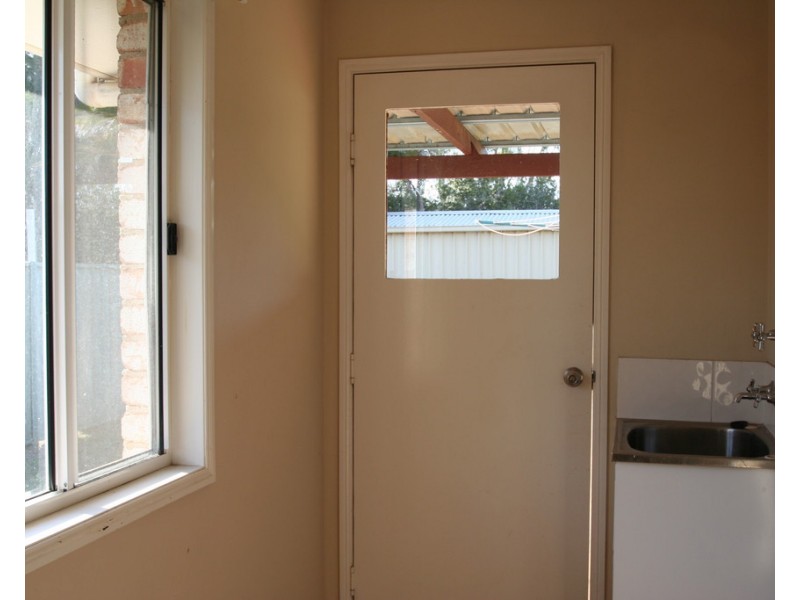 76 Crinum Crescent, Emerald QLD 4720