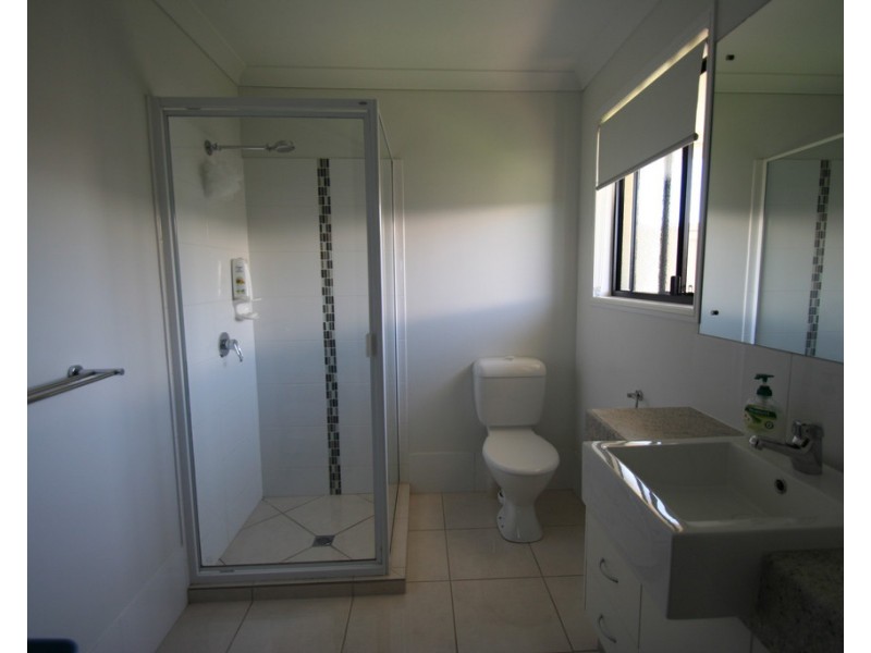 3 Sewell Street, Emerald QLD 4720