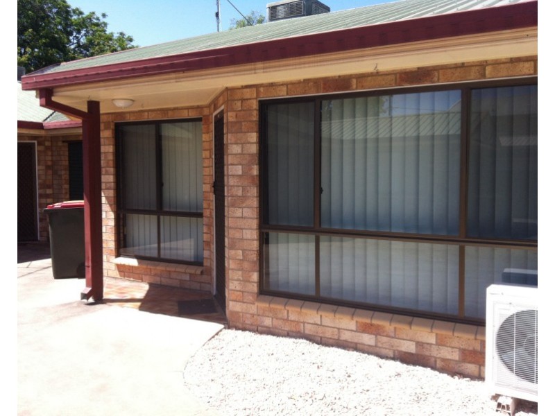 3/126 Opal Street, Emerald QLD 4720