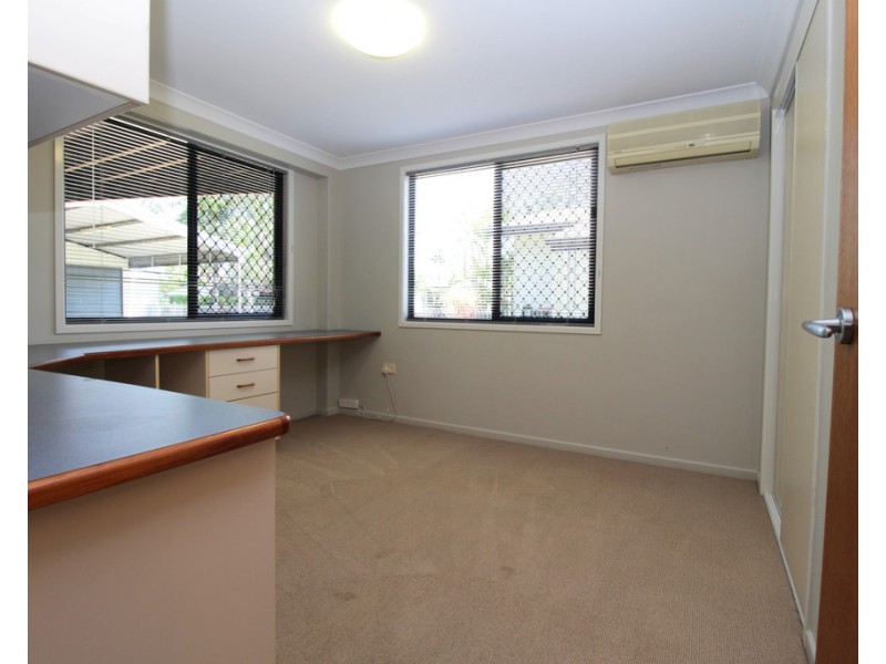 23 Centenary Drive, Emerald QLD 4720