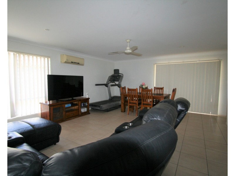 29 Lakeside Drive, Emerald QLD 4720