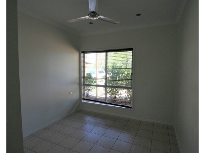 28 Slack Drive, Emerald QLD 4720