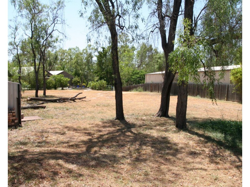 28 Slack Drive, Emerald QLD 4720