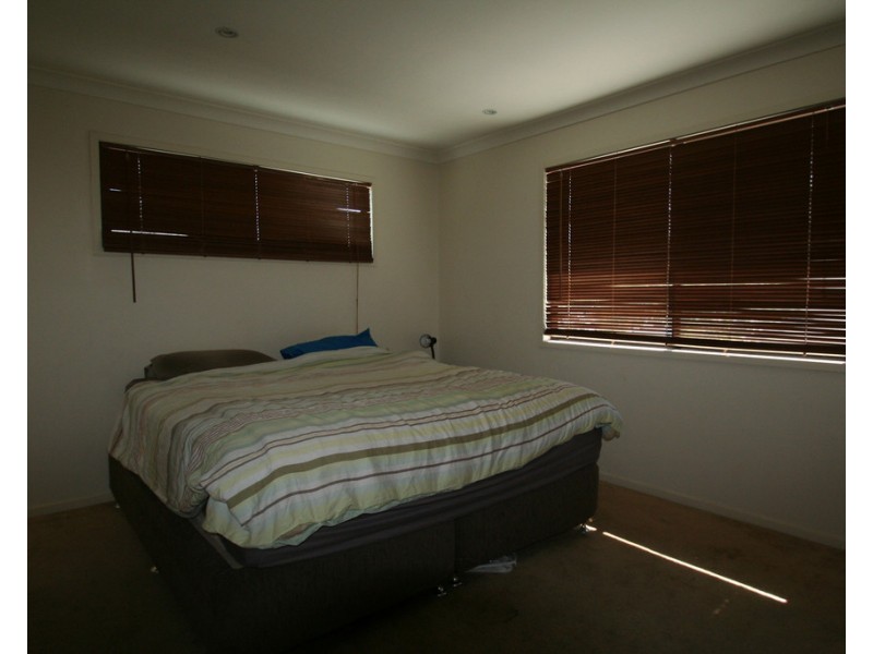 16/68 Moody Street, Emerald QLD 4720